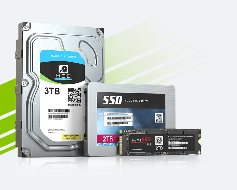 Eine HDD-Festplatte, eine SATA-SSD und eine M.2 SSD stehen von links nach rechts aufgereiht nebeneinander