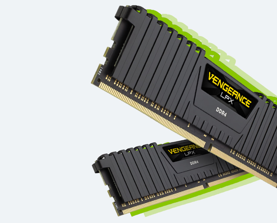 Zwei DDR4 Arbeitsspeicher-Module liegen versetzt aufeinander